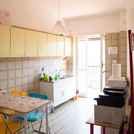 Next Stop Da Me בית הארחה רומא